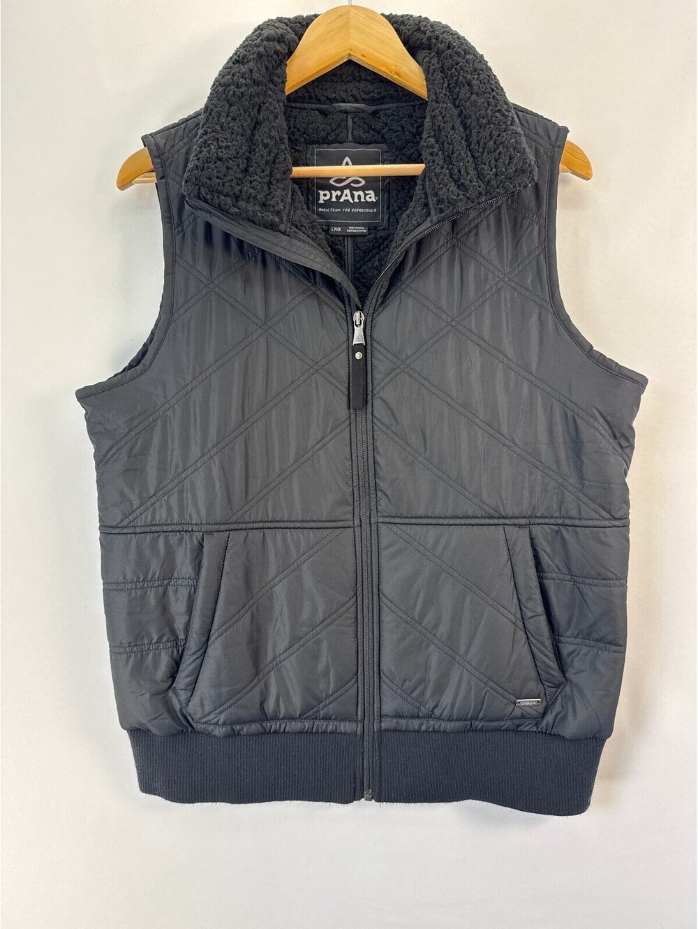 prAna Esla Quilted Sherpa Fleece Lined Vest Black Gorpcore Outdoor Womens L
